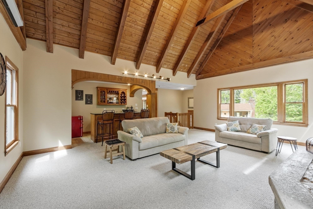 20 Seten Circle Andover, MA 01810 - Photo 13 of 41