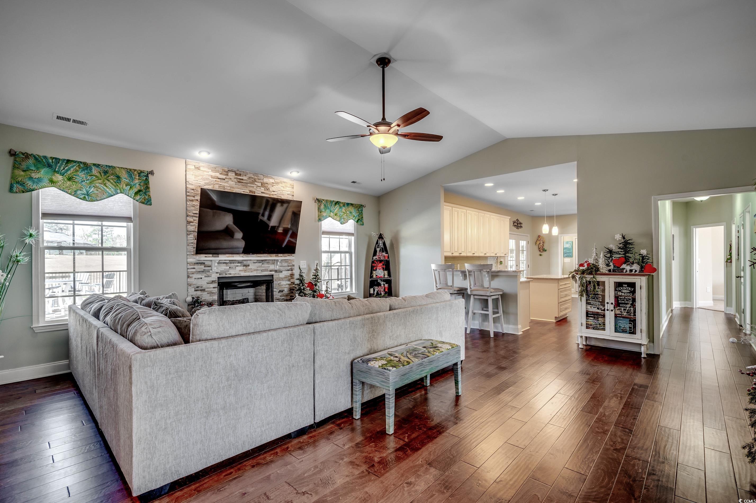 1030 Floyd Page Road Galivants Ferry, SC 29544 - Photo 10 of 39 Gallery Image 10