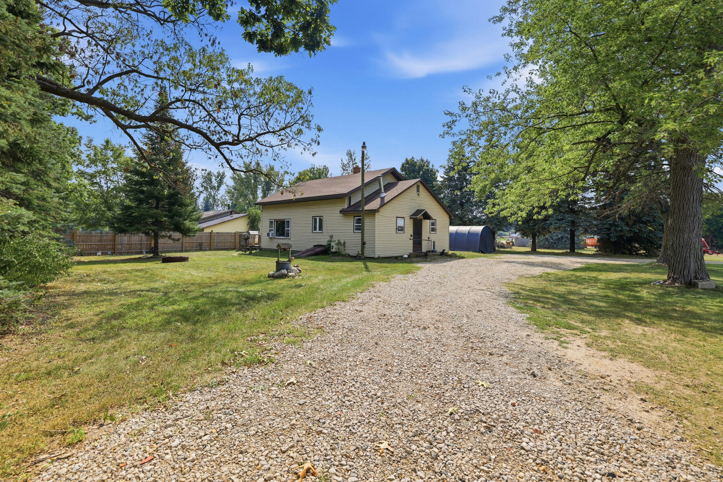 7531 County Farm Road Greenville, MI 48838 - Photo 3 of 30 7531 county farm rd_008