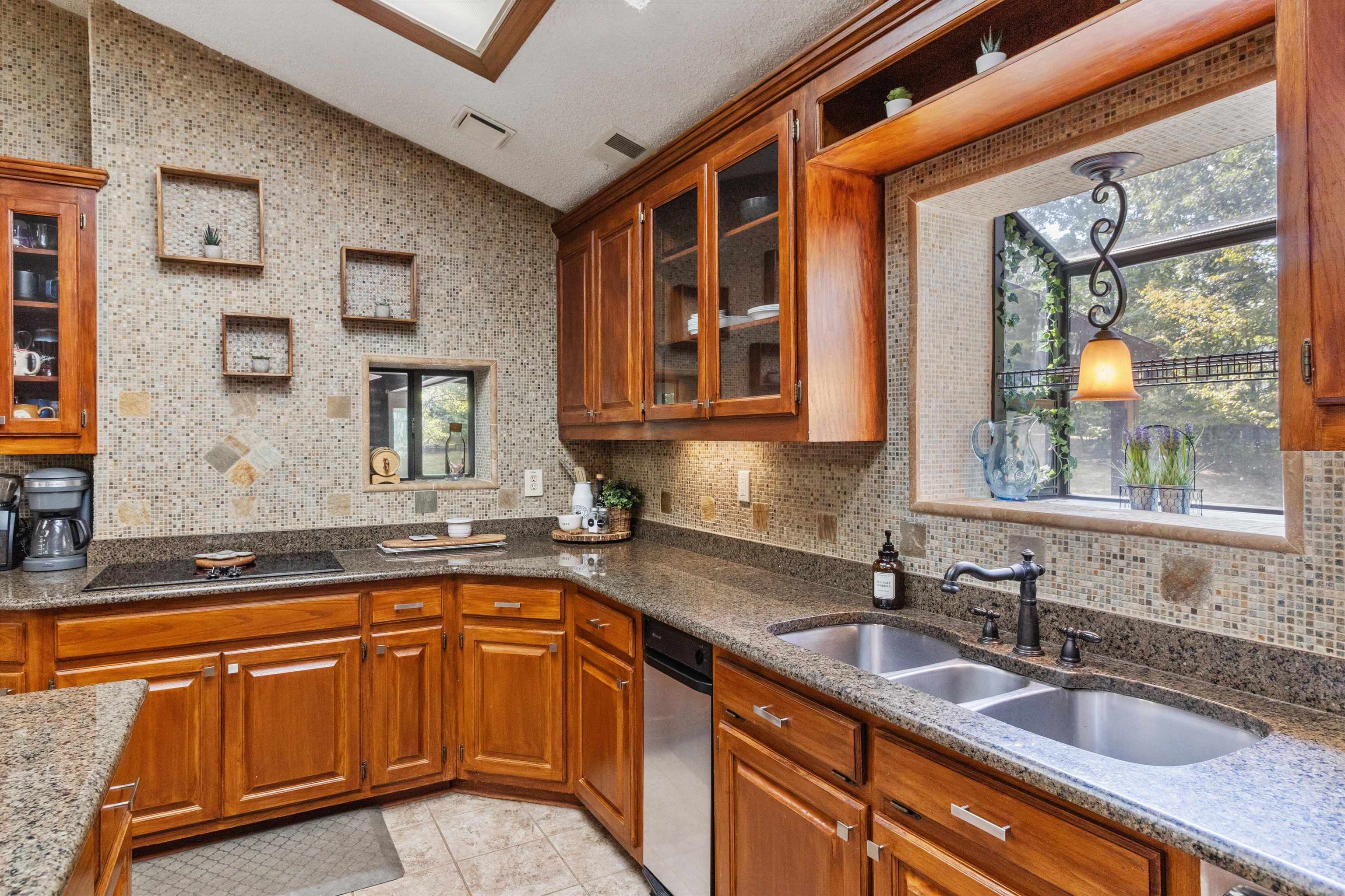 225 Eagle Spring Cove Memphis, TN 38018 - Photo 12 of 40