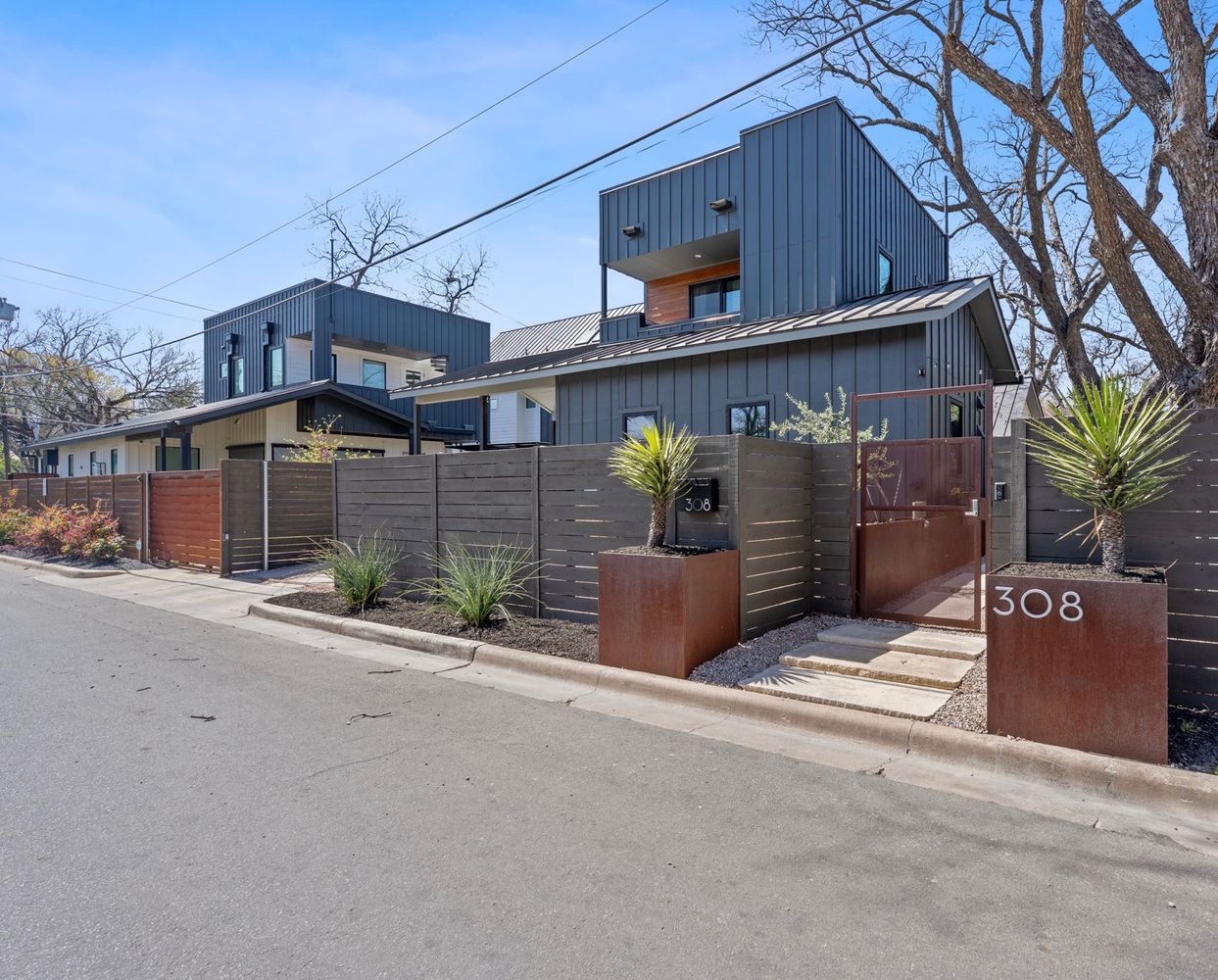 308 Onion Street Austin, TX 78702 - Photo 2 of 40 a house view with a outdoor space