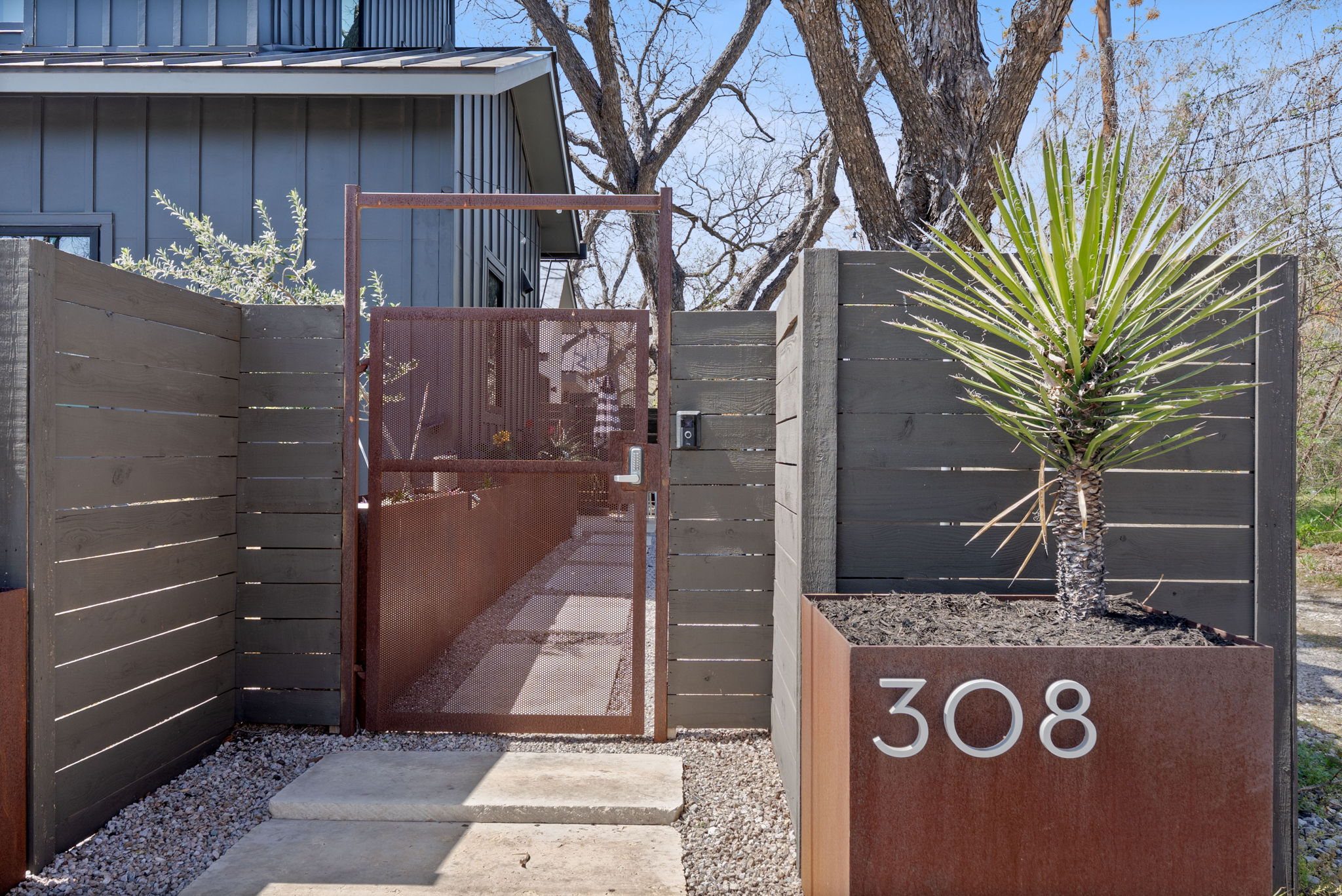 308 Onion Street Austin, TX 78702 - Photo 5 of 40 a view of a street with a house