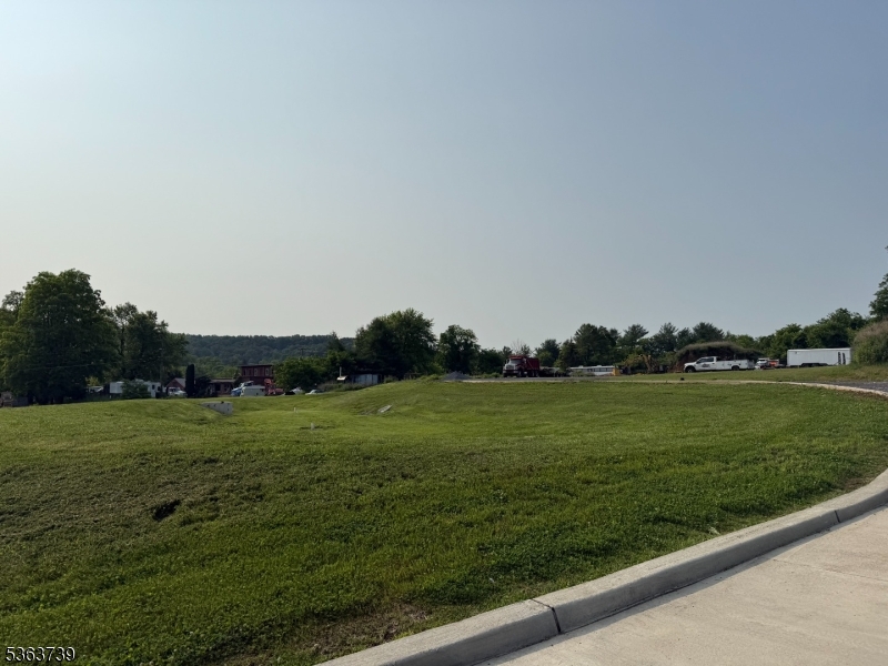 210 Belview Road Phillipsburg, NJ 08865 - Photo 3 of 3