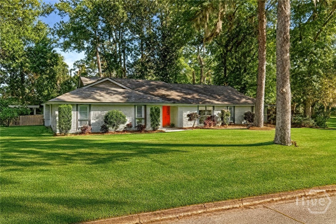 102 Phyllis Drive Savannah, GA 31419 - Photo 1 of 22