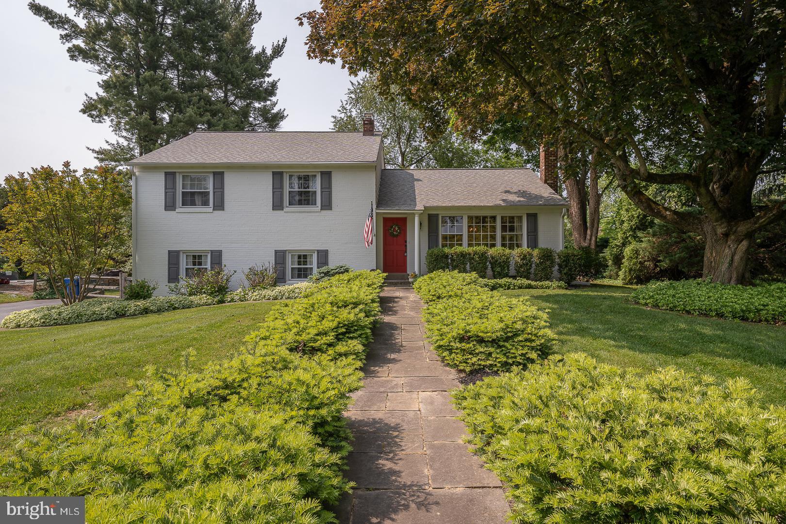 202 Ridgewood Road Media, PA 19063 - Photo 4 of 57