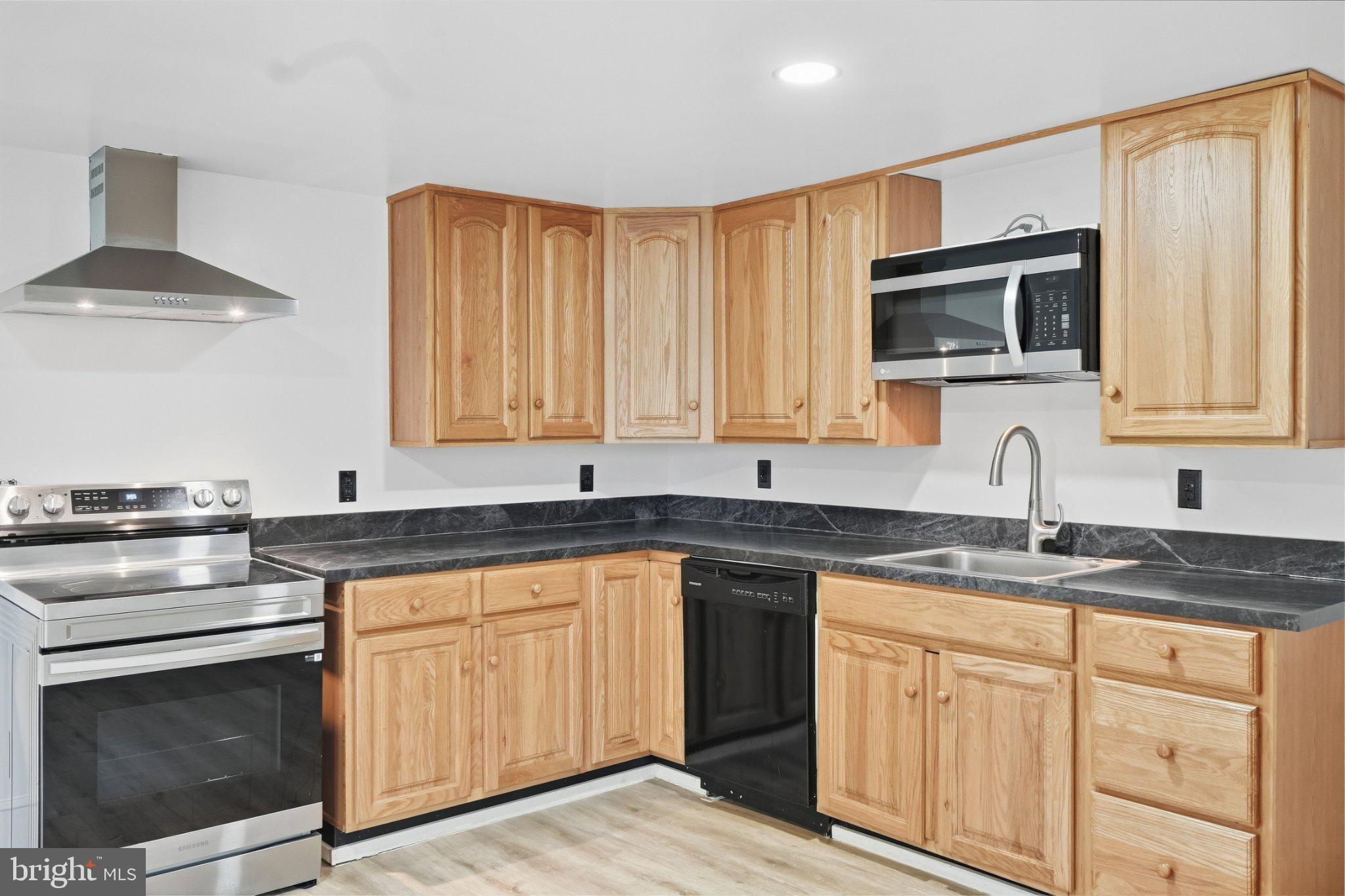 19076 Batna Road Culpeper, VA 22701 - Photo 9 of 34 Gallery Image 9