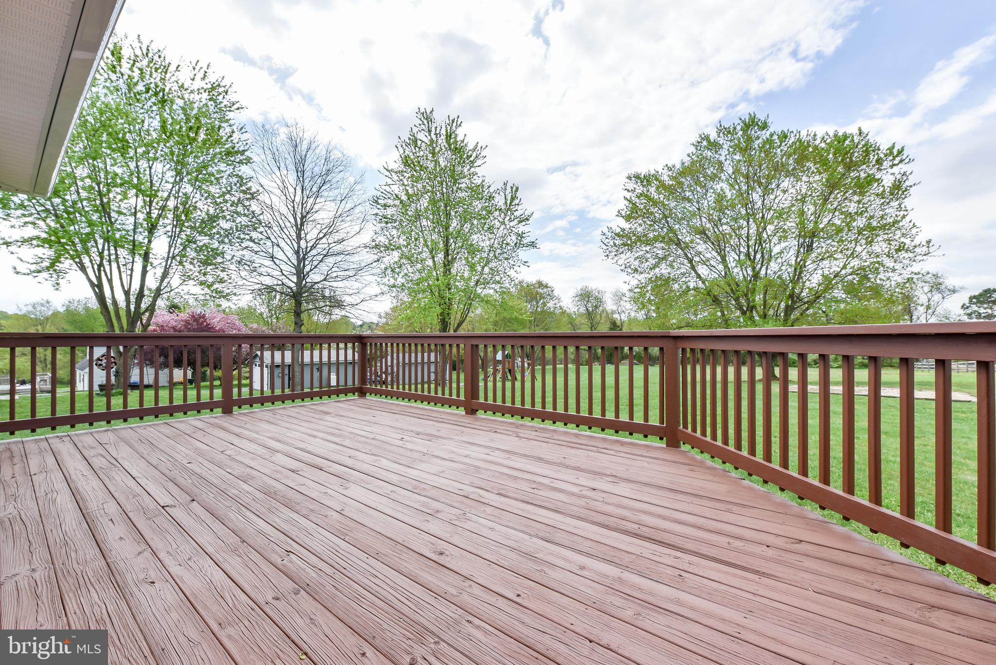 1308 Leeds Road Elkton, MD 21921 - Photo 15 of 28 large deck overlooking back yard.