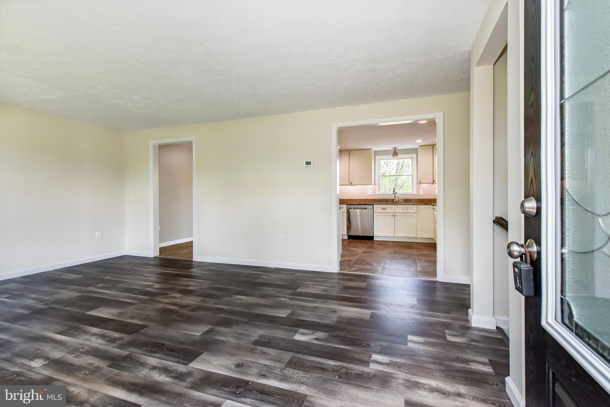 1308 Leeds Road Elkton, MD 21921 - Photo 4 of 28 Main level family/living room .