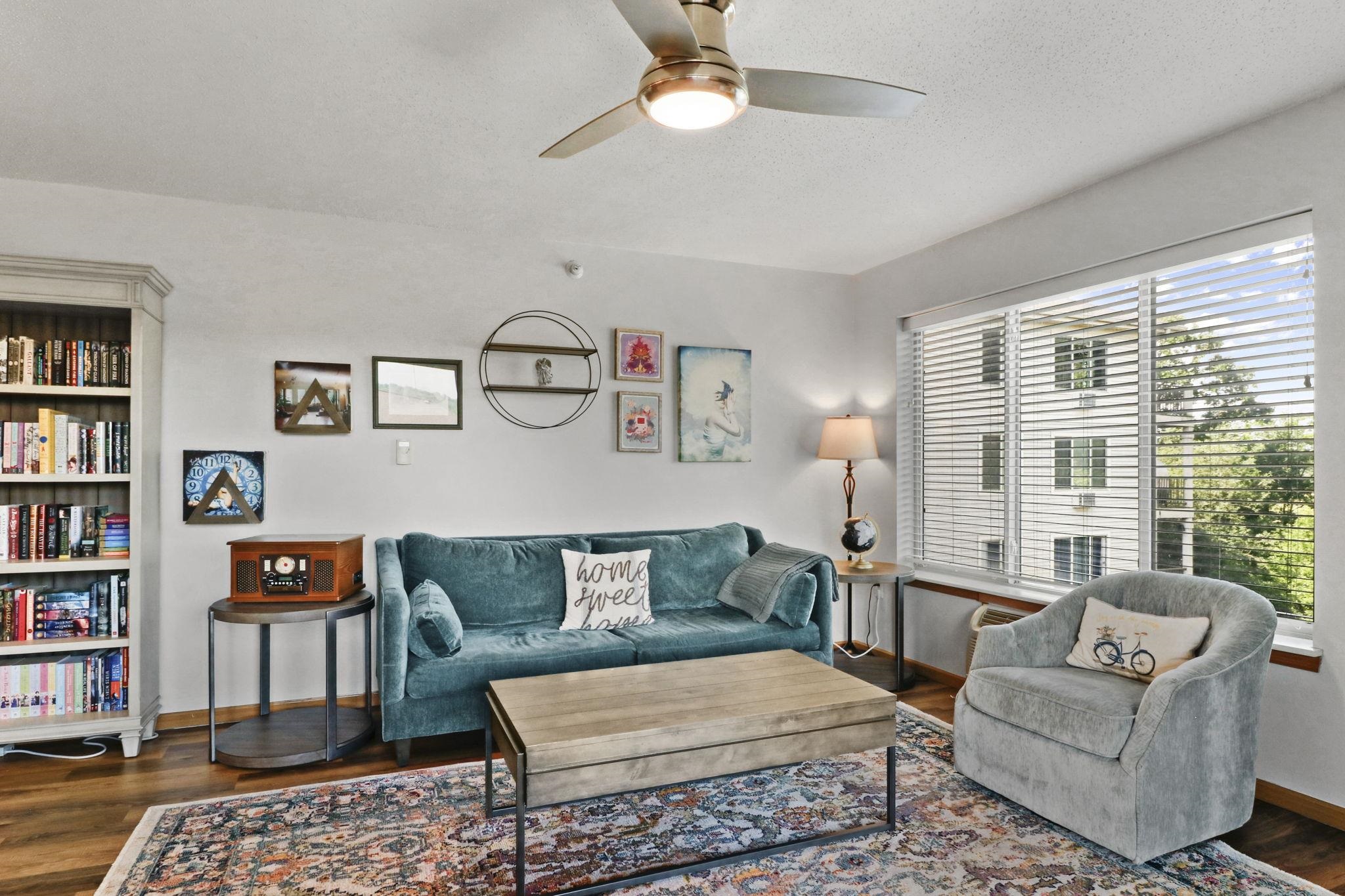 7203 Mid Town Road, Unit 209 Madison, WI 53719 - Photo 4 of 34