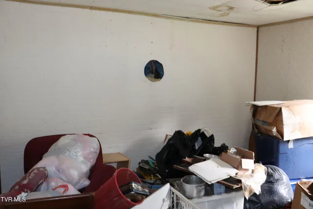 $45,000 | 362 Rakes Ridge Road, Birchleaf, VA 24220