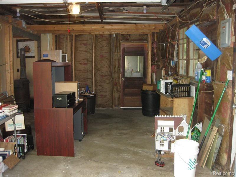 9476 Stone Road Algonac, MI 48001 - Photo 20 of 29 2014-08-18 23.39