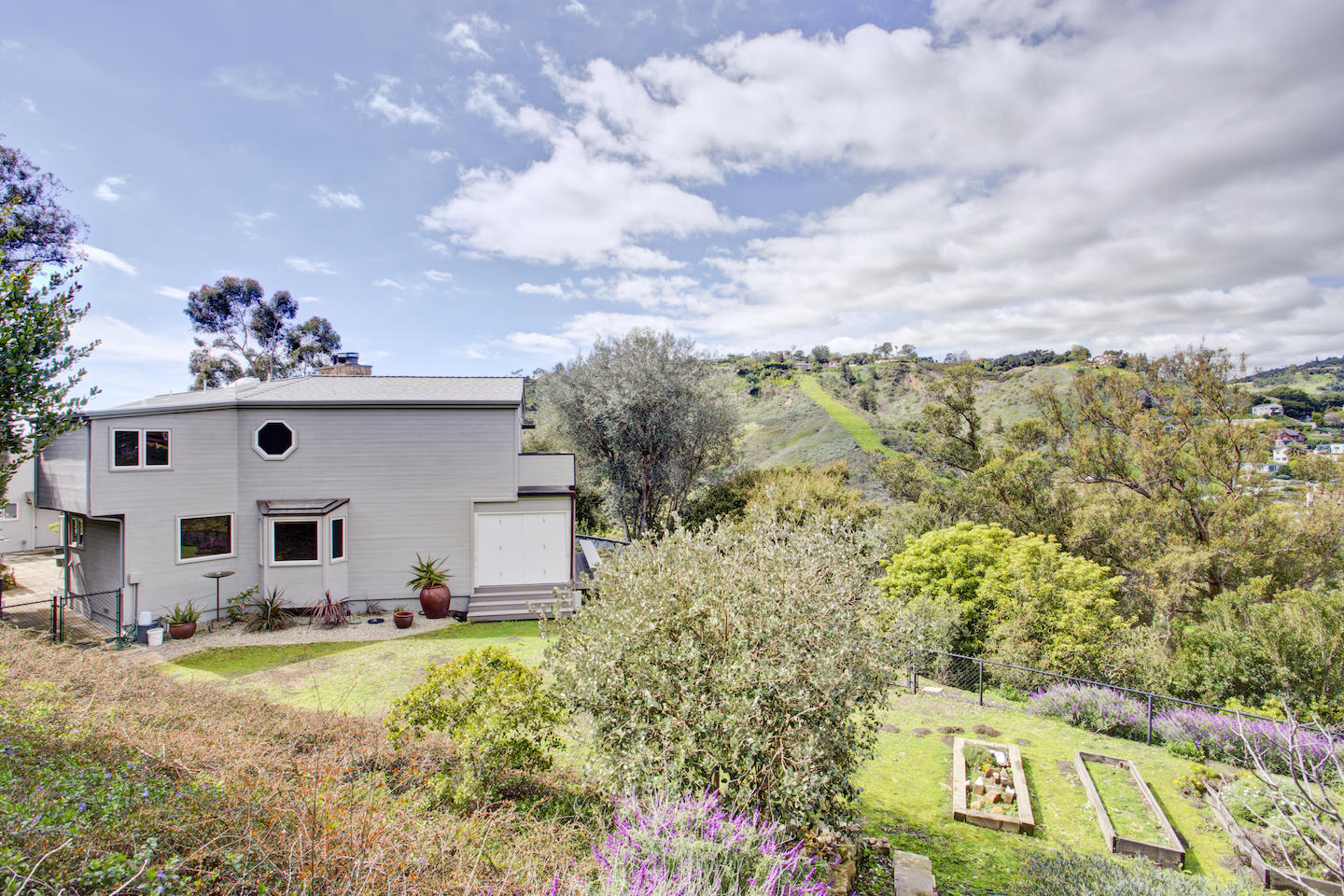 570 Sycamore Vista Road Santa Barbara, CA 93108 - Photo 33 of 37 SYCAMORE_020