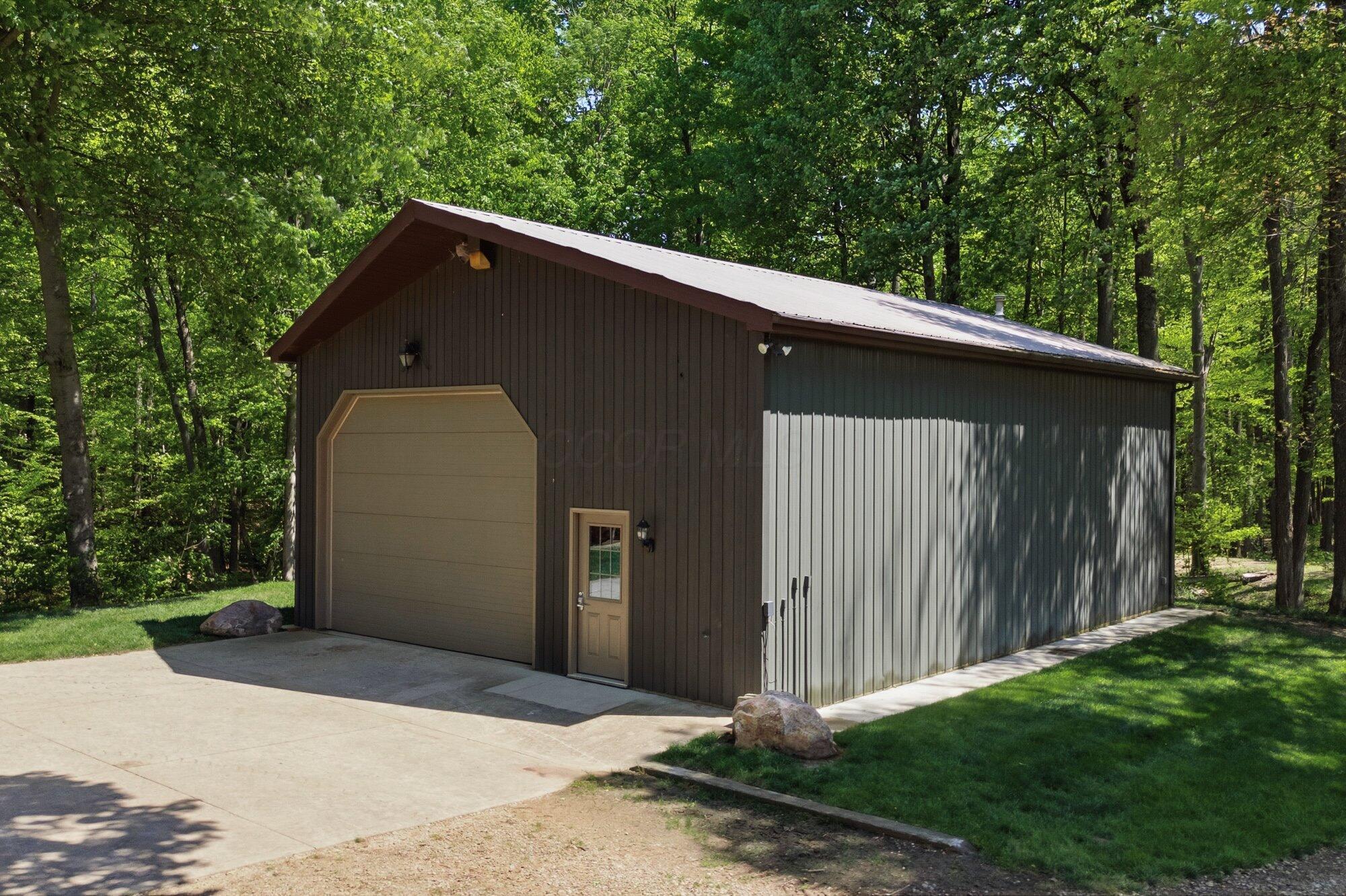 1833 East Hanley Road Mansfield, OH 44903 - Photo 85 of 94 79-aer-garage-front