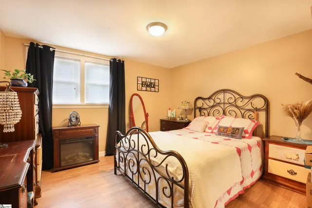 $320,000 | 500 Griffin Mill Road, Pickens, SC 29671