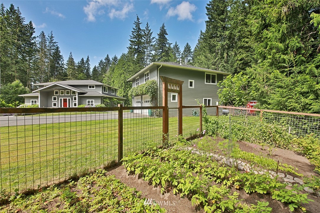 5656 Coles Road Langley, WA 98260 - Photo 4 of 40 Gallery Image 4