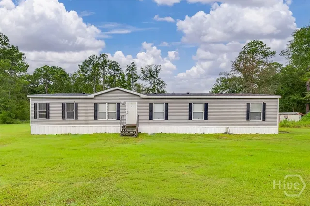 $269,900 | 640 West 3rd Street, Springfield, GA 31329