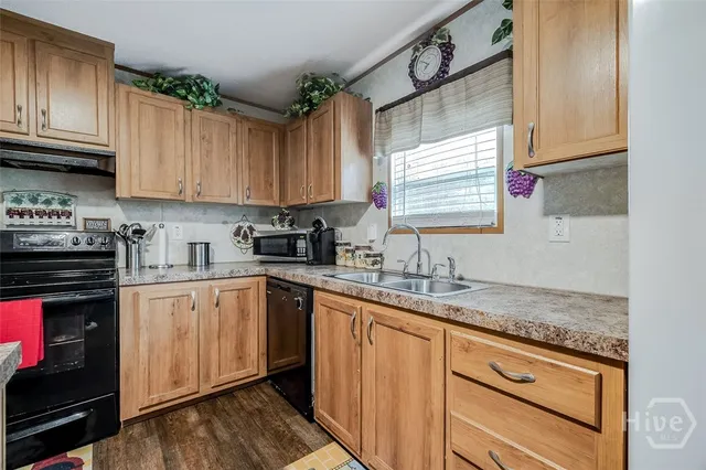 $269,900 | 640 West 3rd Street, Springfield, GA 31329