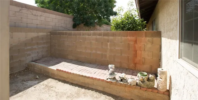 $374,000 | 1146 East Ave J 12, Lancaster, CA 93535