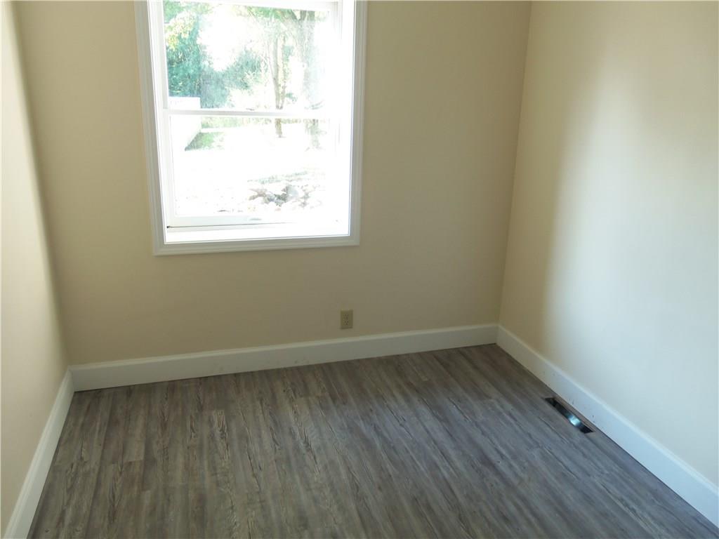 636 Wilson Mill Road New Castle, PA 16105 - Photo 17 of 18 an empty room with a window
