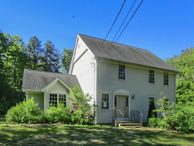 11 Old Summit Road Coventry, RI 02827 - Photo 3 of 25