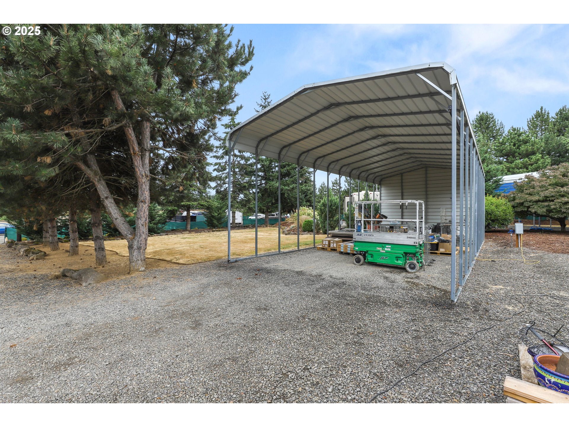 33685 Southeast Kelso Road Boring, OR 97009 - Photo 20 of 32 a view of a outdoor space