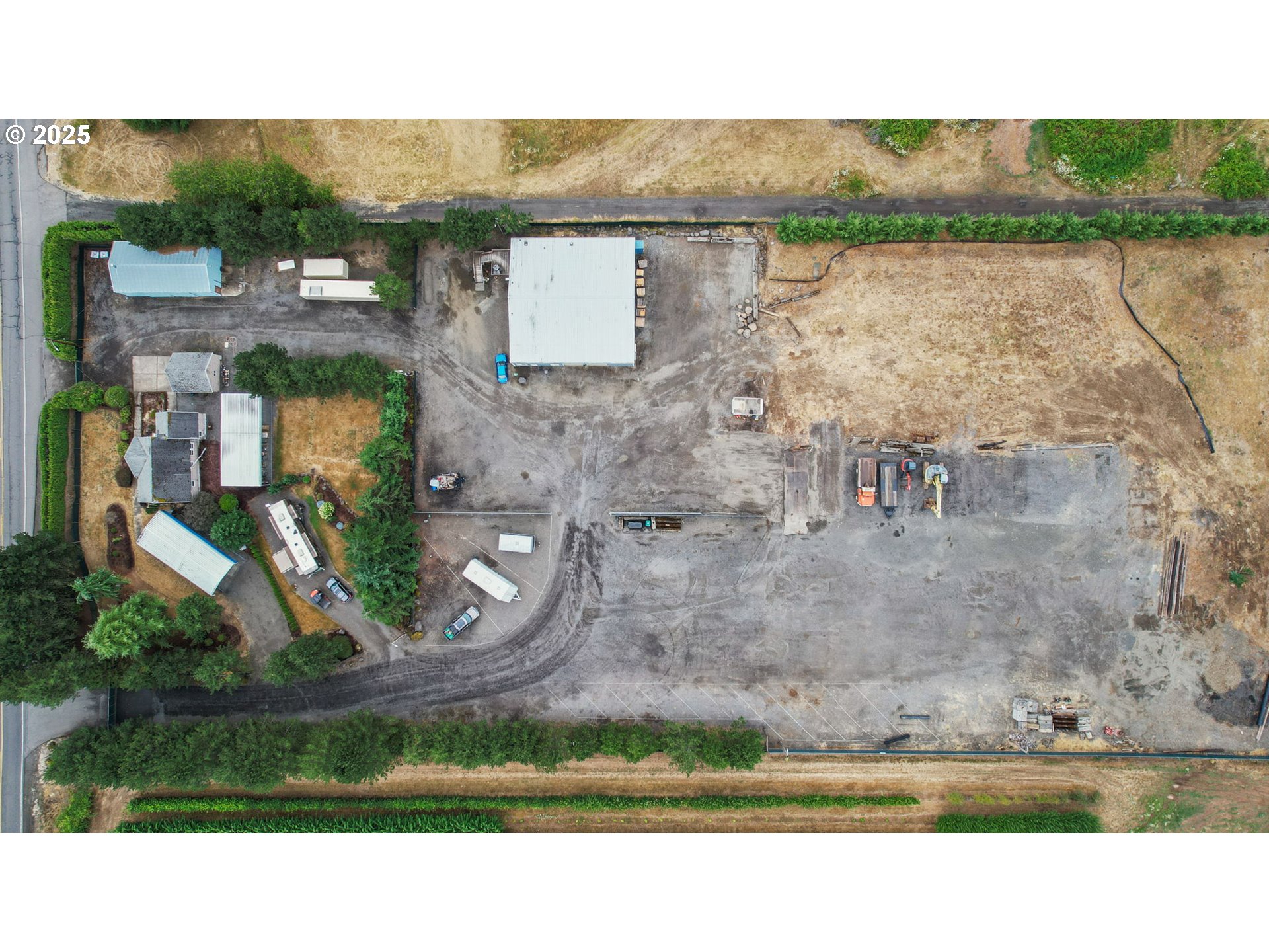 33685 Southeast Kelso Road Boring, OR 97009 - Photo 29 of 32 a picture of a lake with a outdoor space