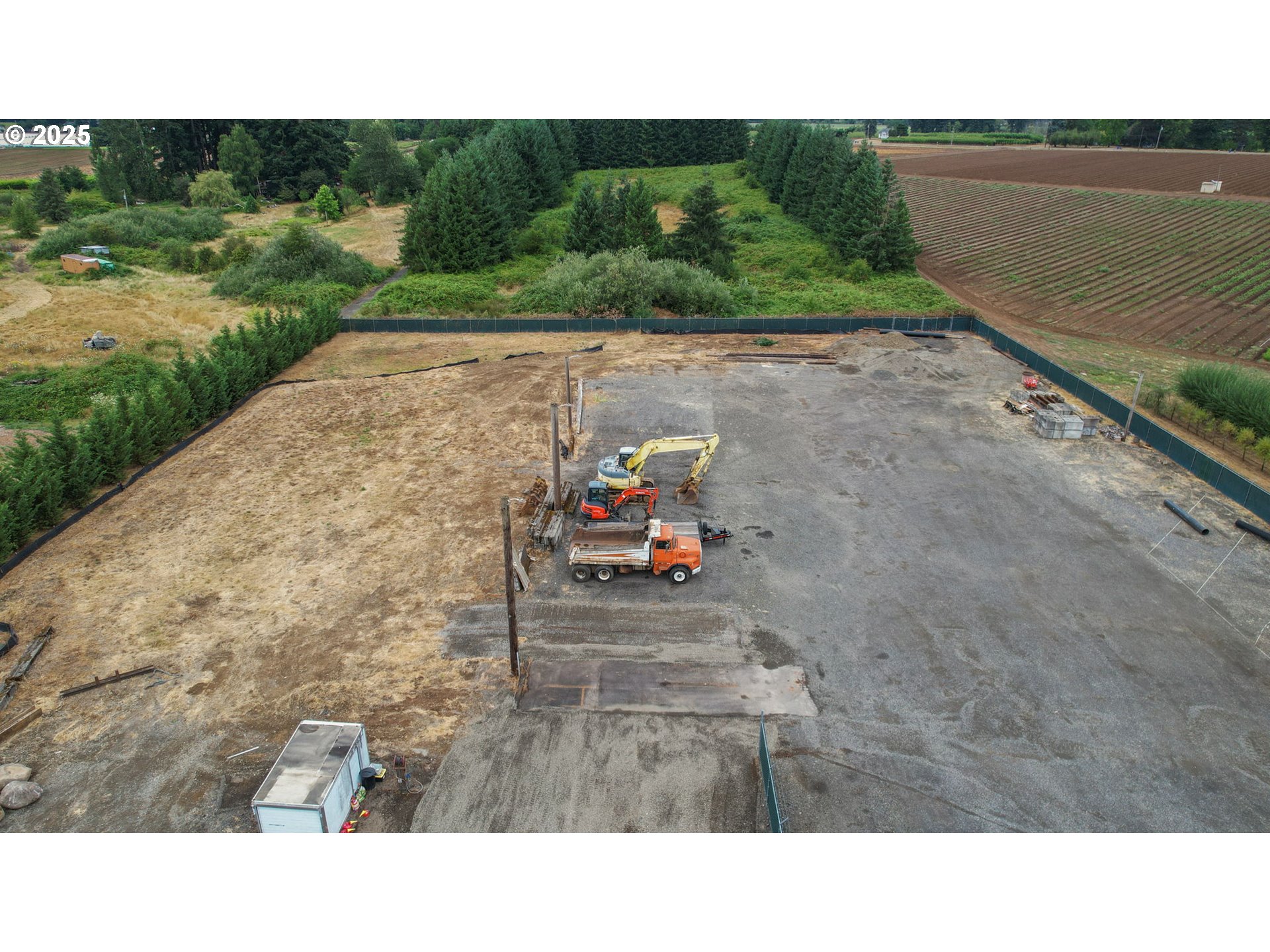 33685 Southeast Kelso Road Boring, OR 97009 - Photo 30 of 32 a black and white photo of a lake