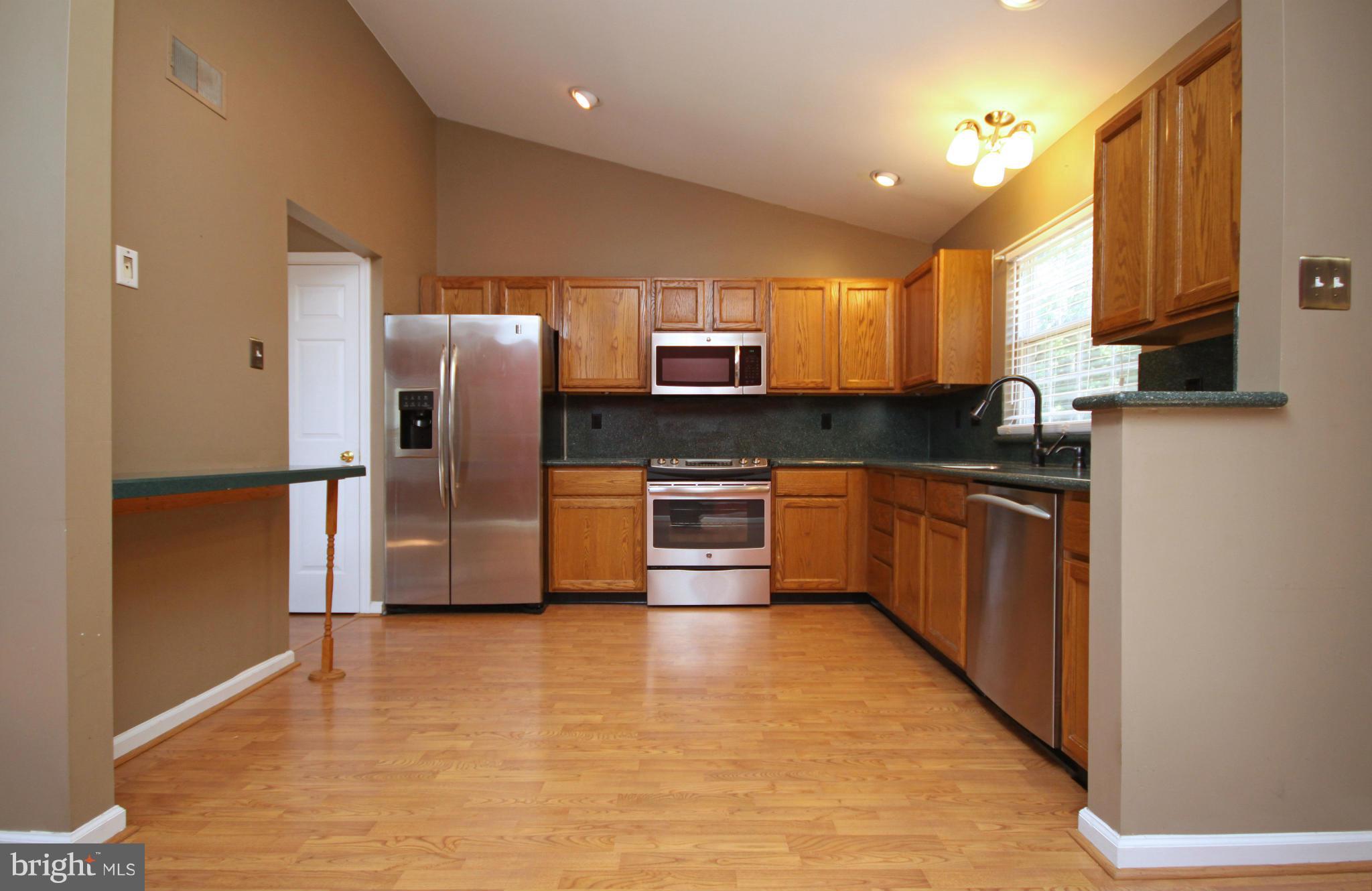 6540 Rice Court Elkridge, MD 21075 - Photo 7 of 30 Kitchen