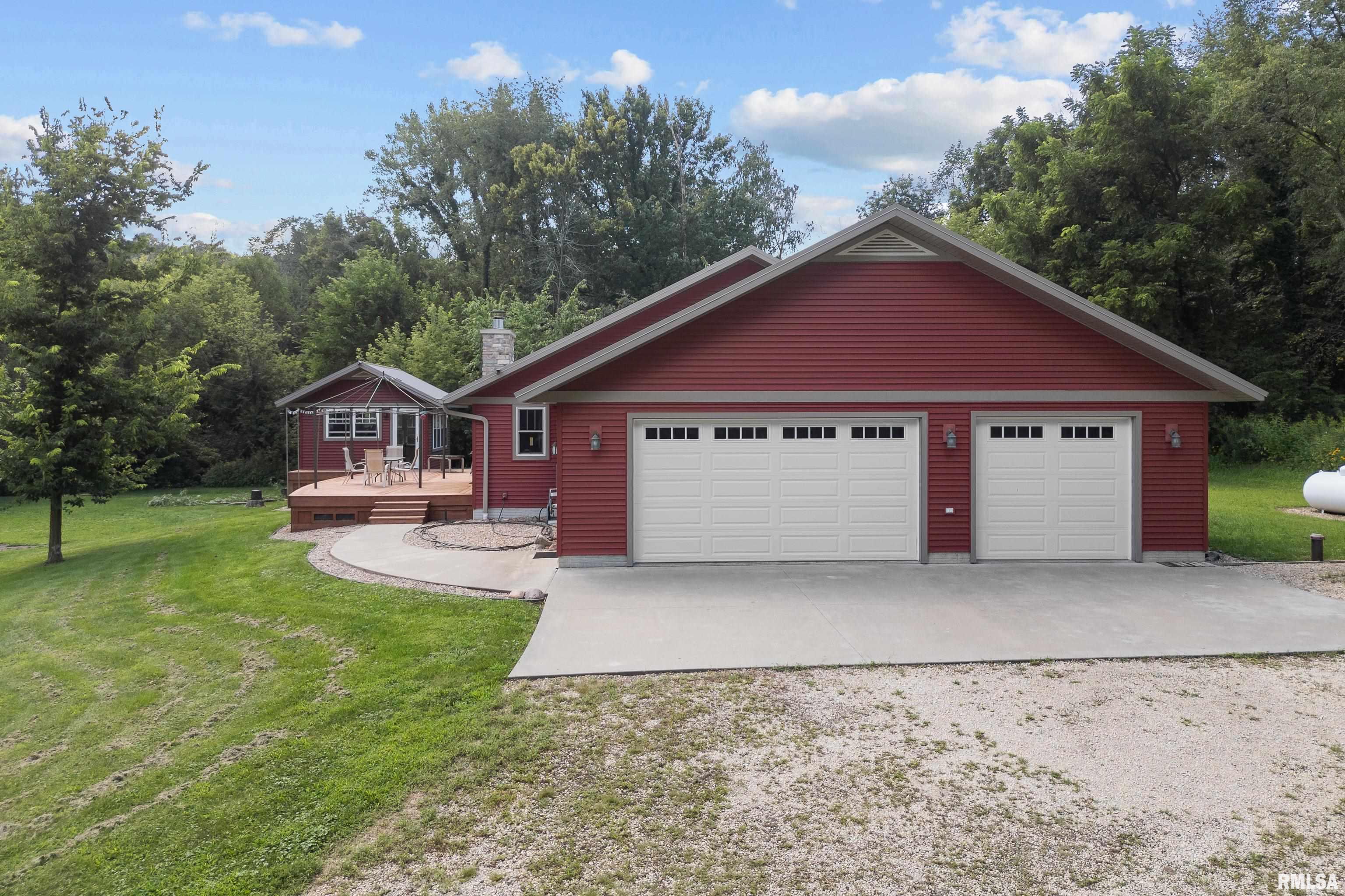 9833 Albany Road Erie, IL 61250 - Photo 2 of 60 Gallery Image 2