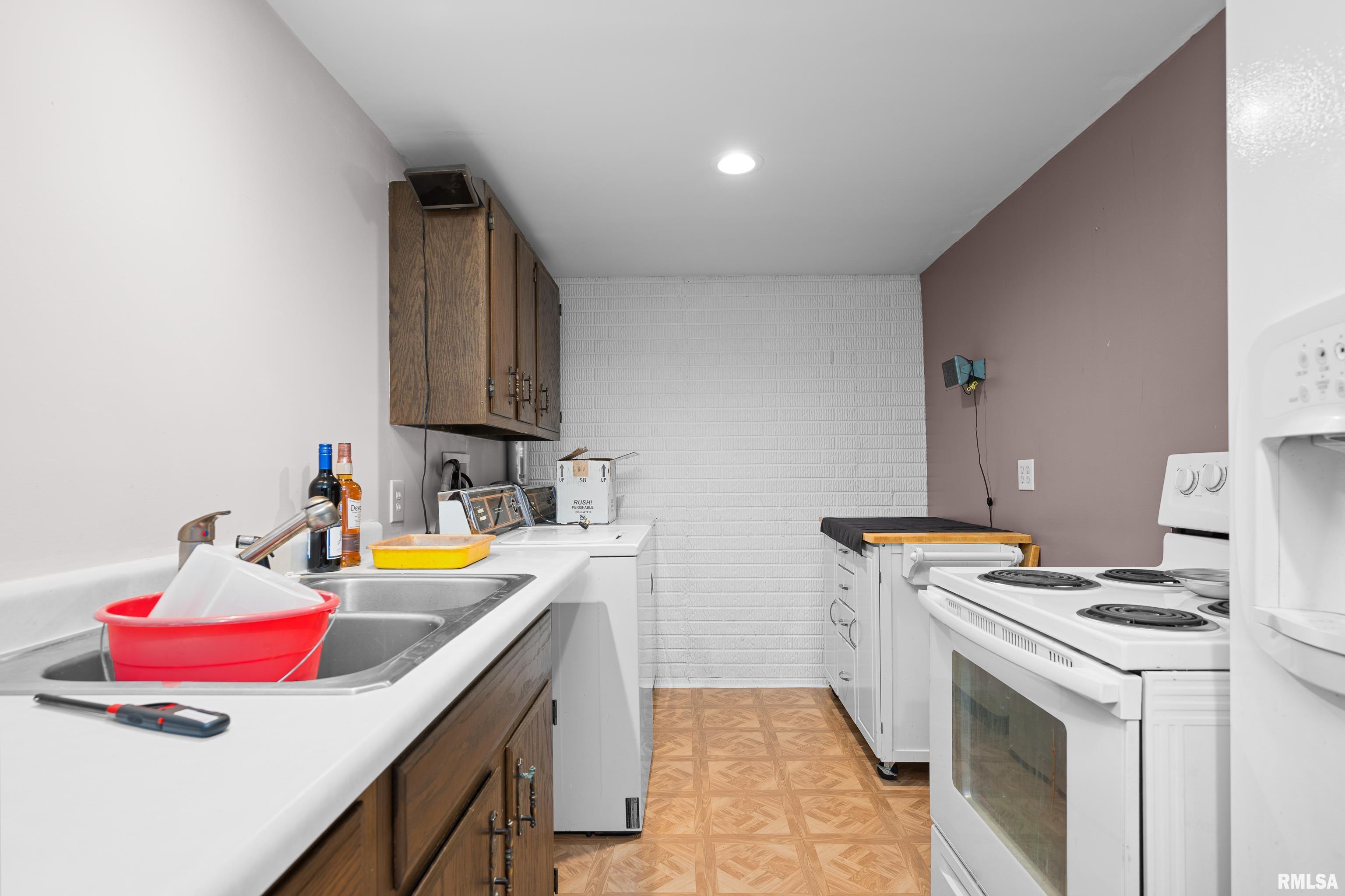9833 Albany Road Erie, IL 61250 - Photo 48 of 60 Gallery Image 48