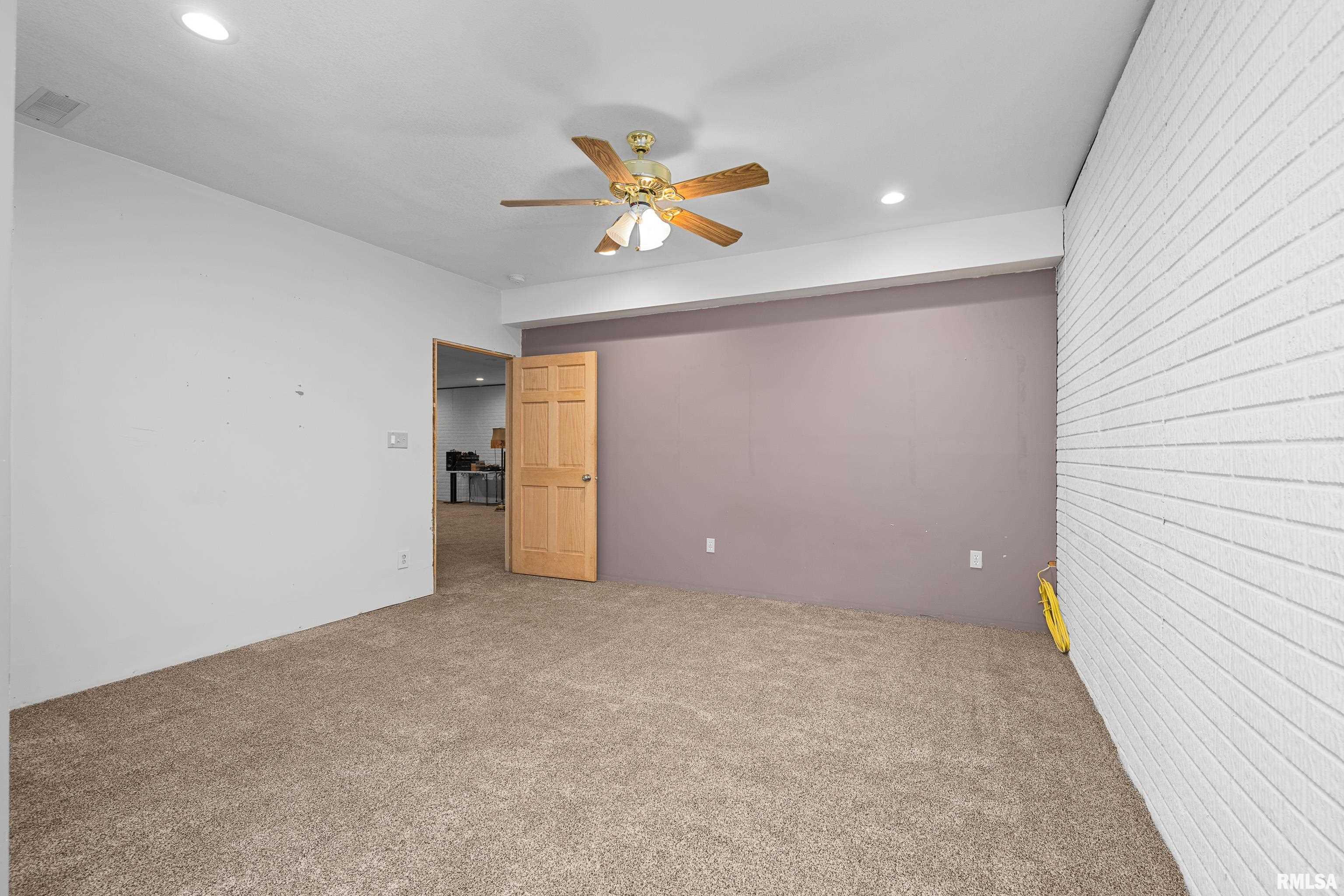 9833 Albany Road Erie, IL 61250 - Photo 51 of 60 Gallery Image 51