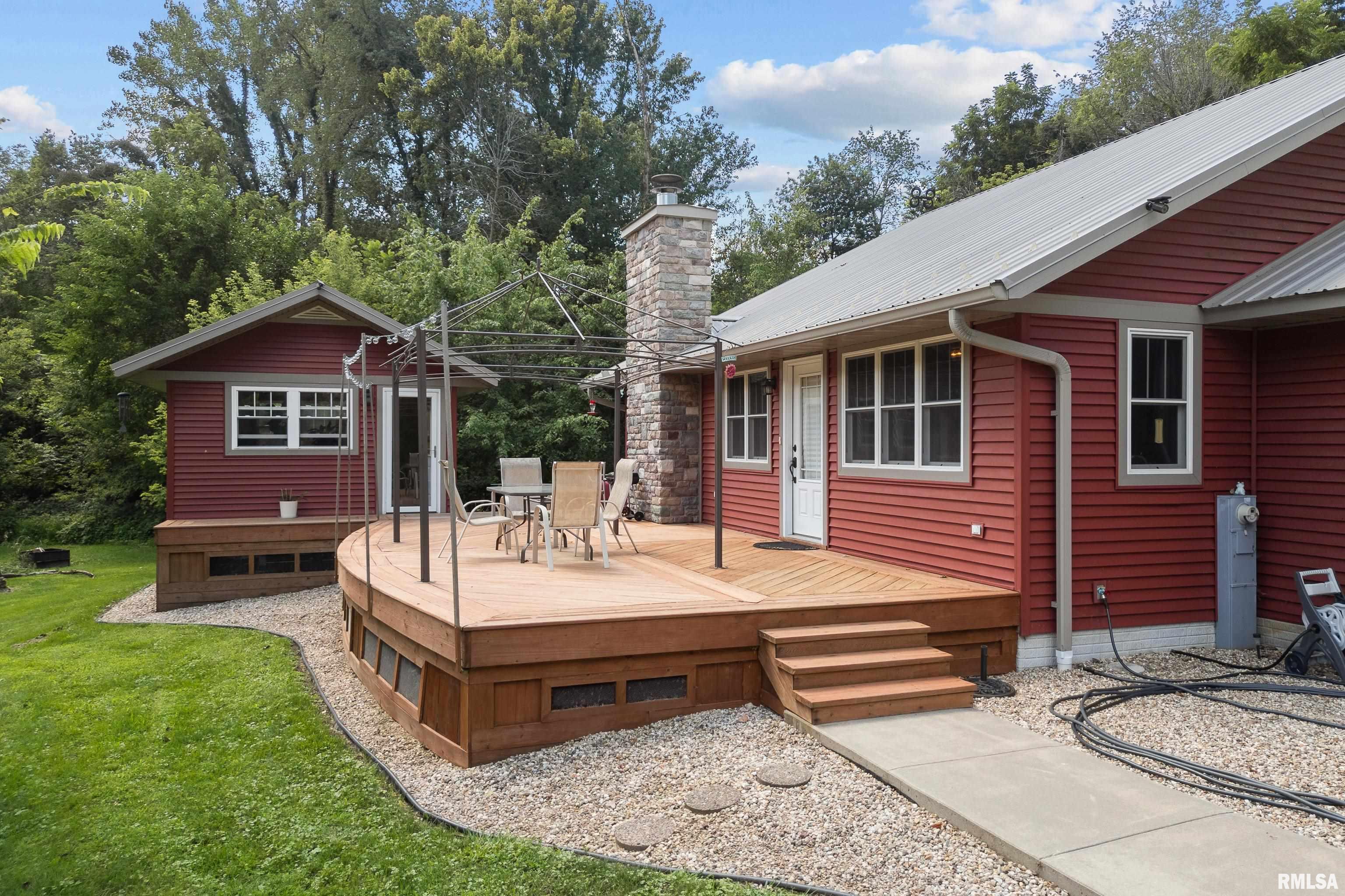 9833 Albany Road Erie, IL 61250 - Photo 6 of 60 Gallery Image 6