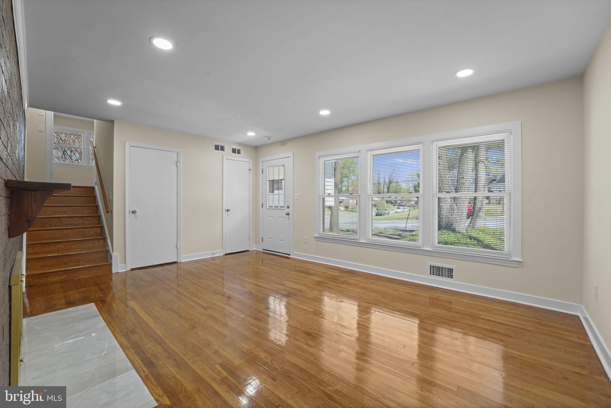 8405 Ravenswood Road New Carrollton, MD 20784 - Photo 12 of 71