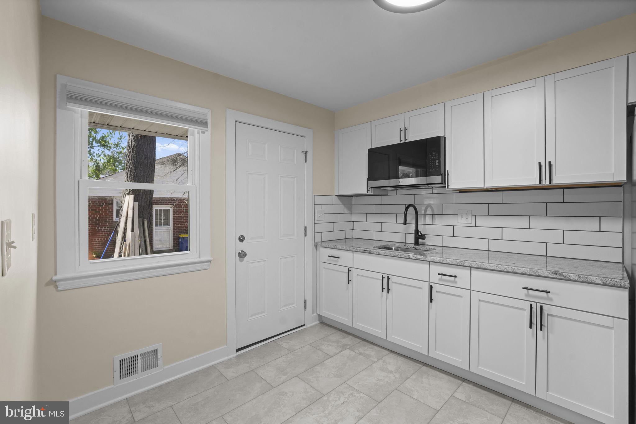 8405 Ravenswood Road New Carrollton, MD 20784 - Photo 18 of 71