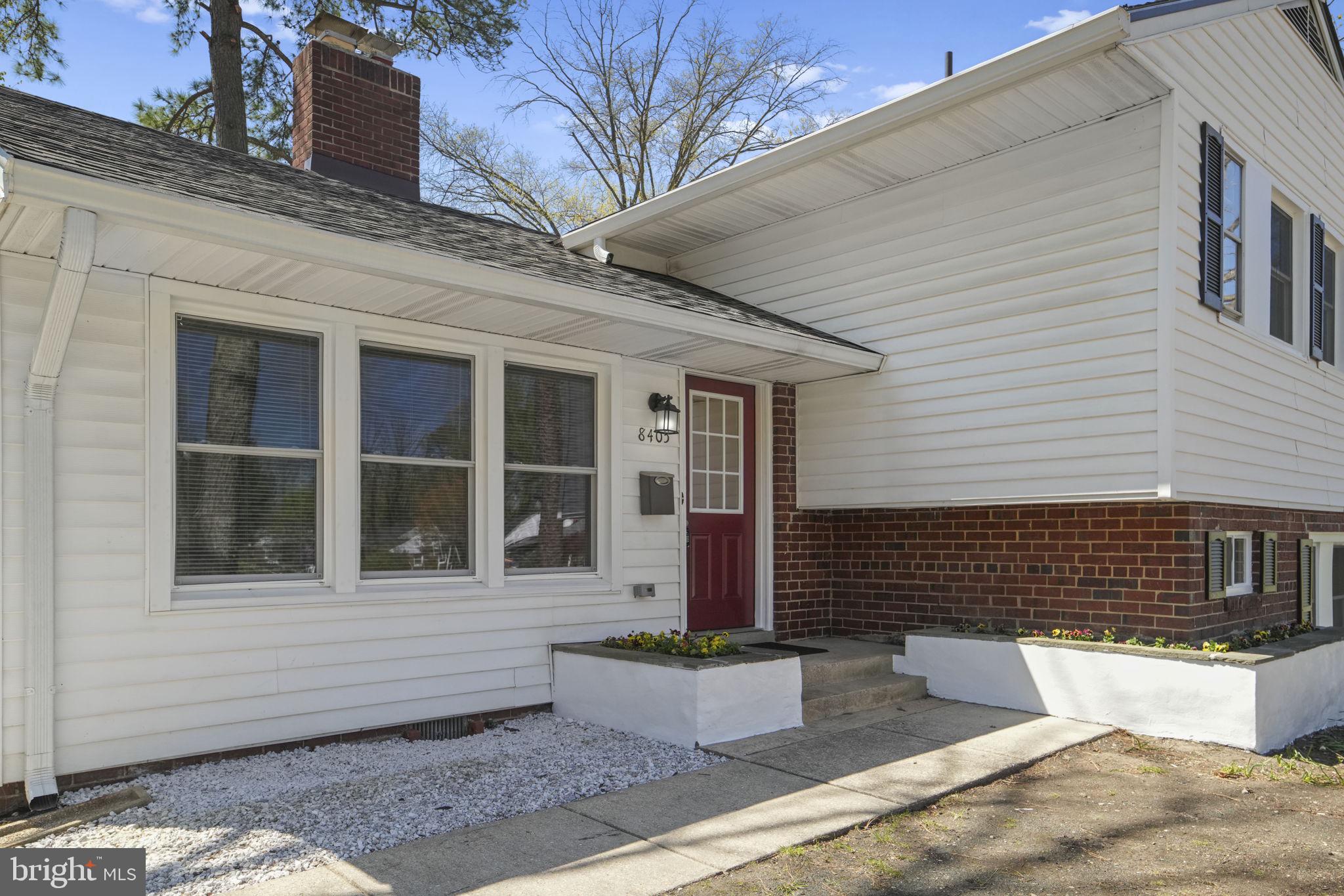 8405 Ravenswood Road New Carrollton, MD 20784 - Photo 8 of 71