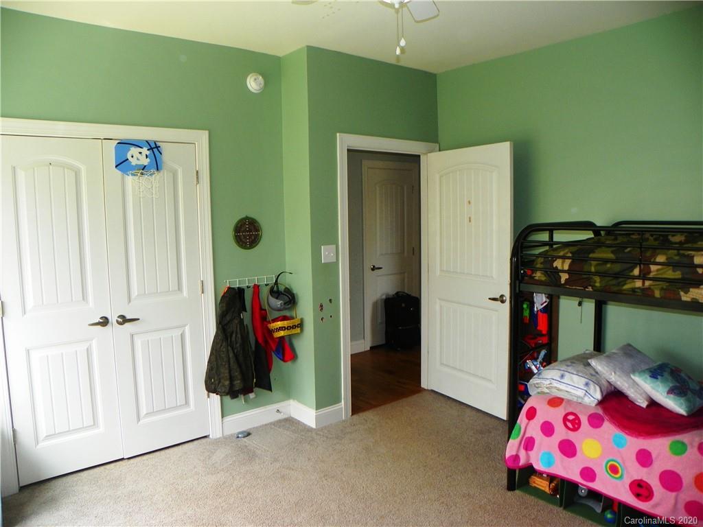 860 Windswept Ridge Road Marshall, NC 28753 - Photo 13 of 34 Gallery Image 13
