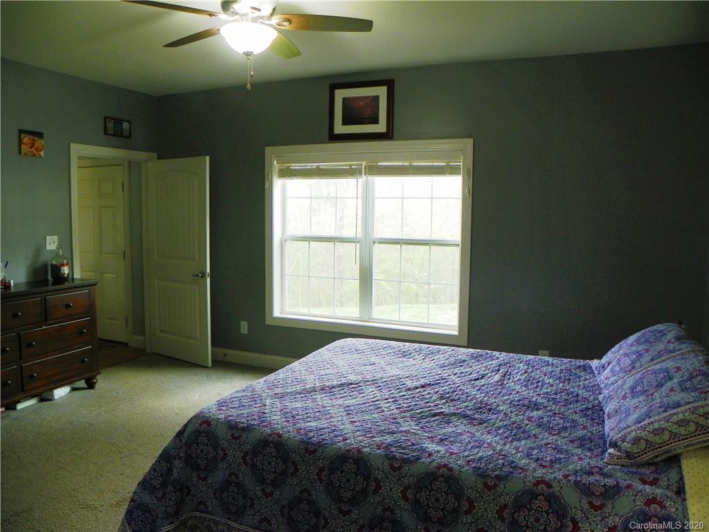 860 Windswept Ridge Road Marshall, NC 28753 - Photo 28 of 34 Gallery Image 28