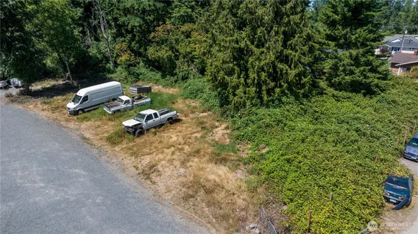 $1,100,000 | 2-xx 106th Street Southeast, Everett, WA 98208