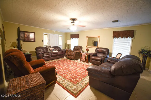 $225,000 | 1220 North Eastern Avenue, Crowley, LA 70526