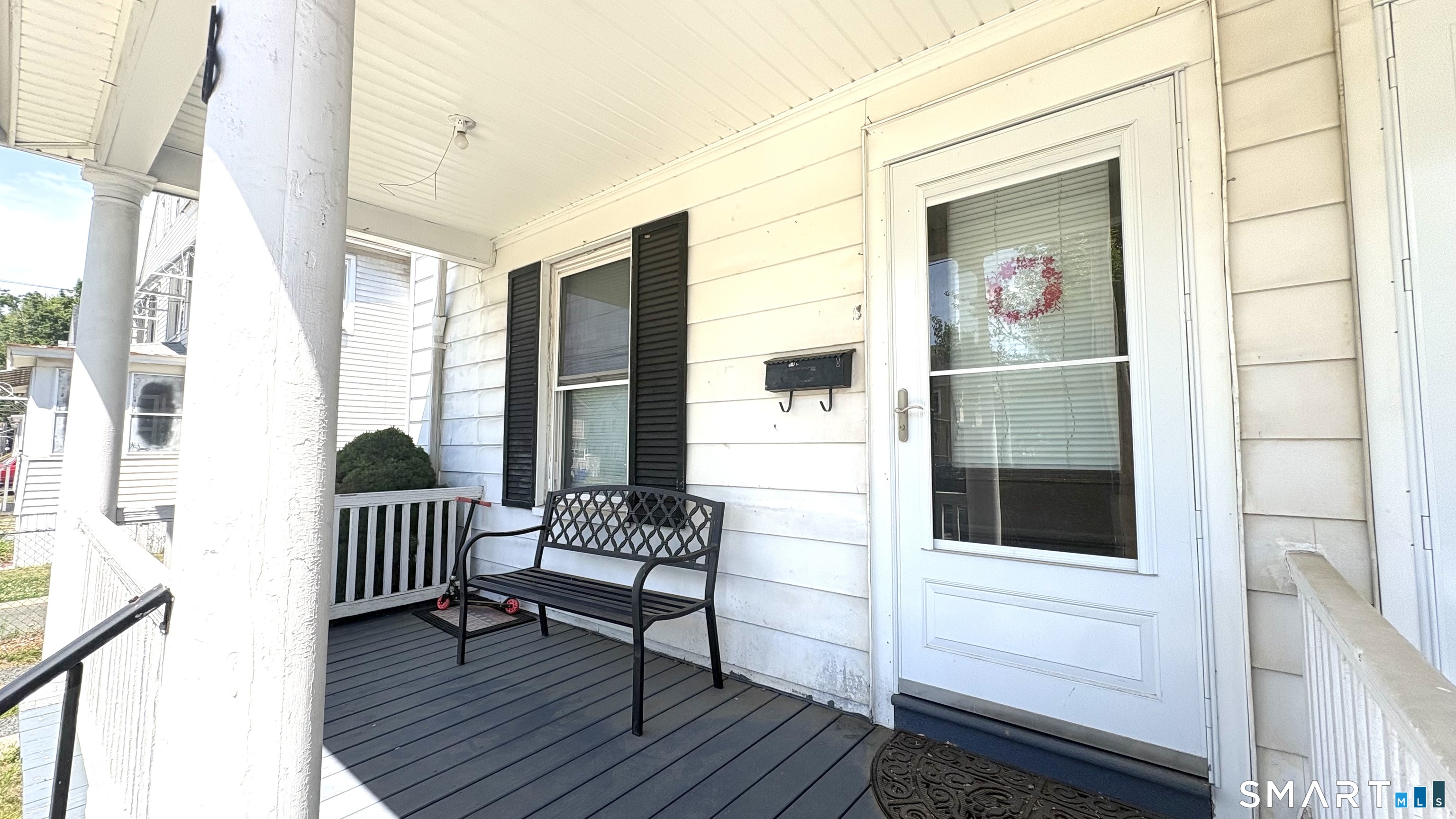 6 Lafayette Street Enfield, CT 06082 - Photo 5 of 39