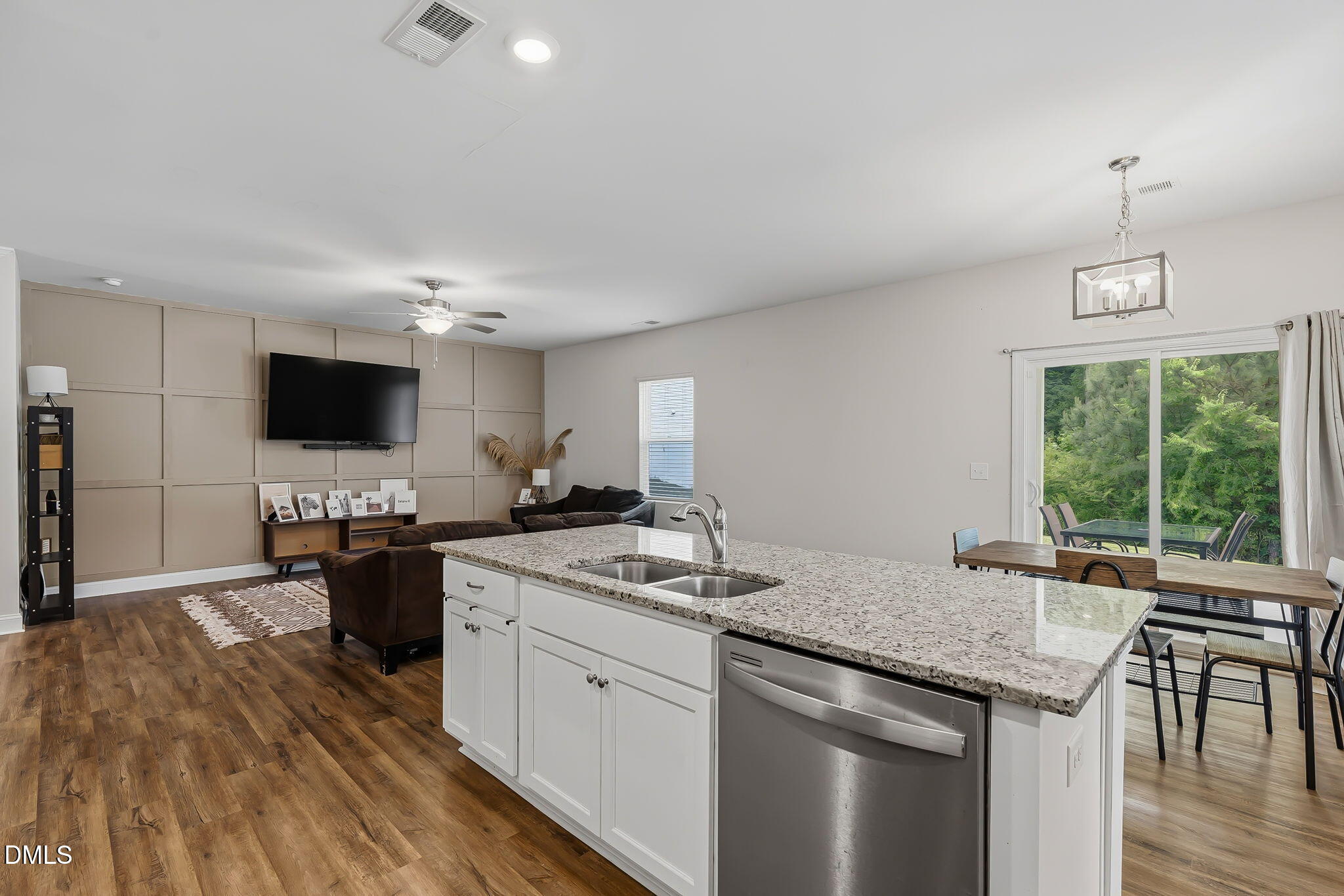 7112 Vanover Drive Raleigh, NC 27604 - Photo 14 of 30 30-web-or-mls-DSC01332