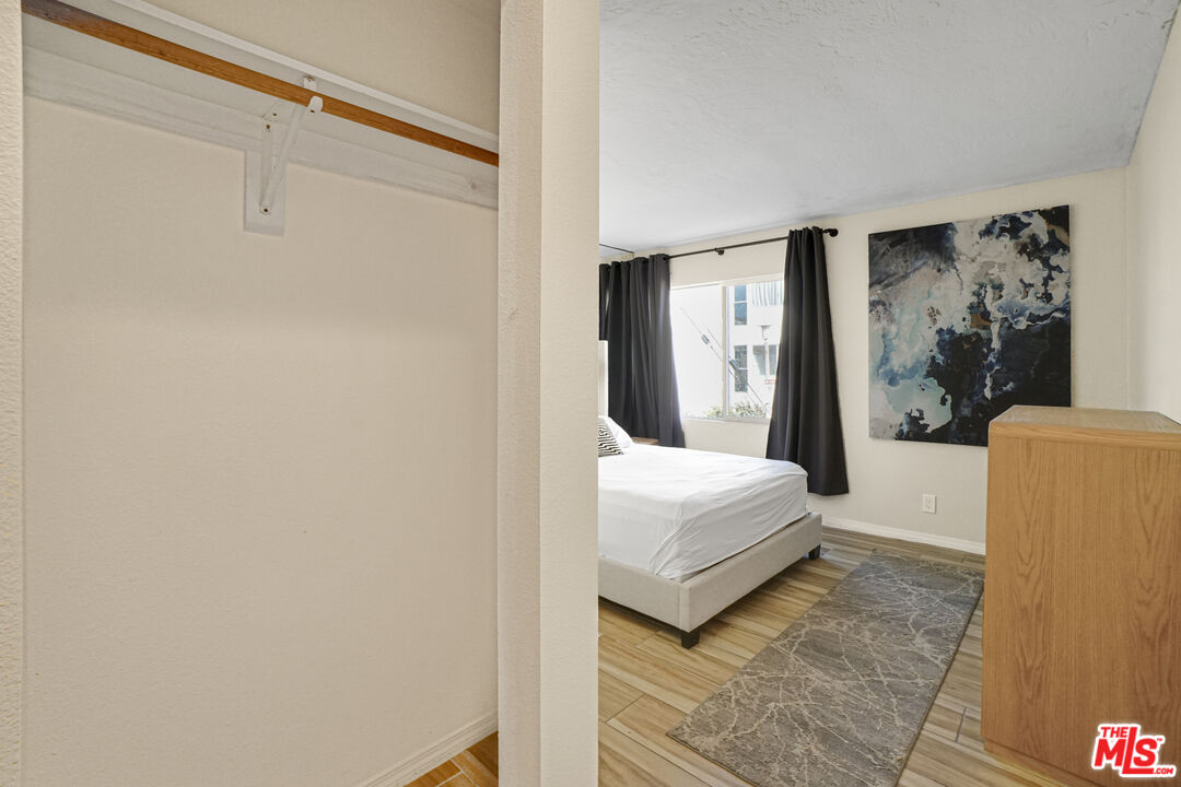 1 Jib Street, Unit 101 Marina del Rey, CA 90292 - Photo 23 of 46