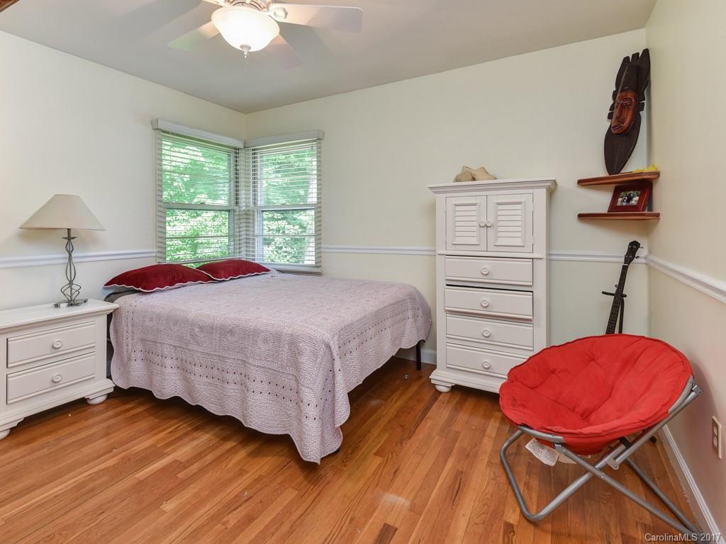 7 Pinehurst Road Asheville, NC 28805 - Photo 13 of 23 Gallery Image 13