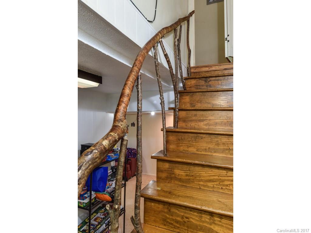7 Pinehurst Road Asheville, NC 28805 - Photo 14 of 23 Gallery Image 14