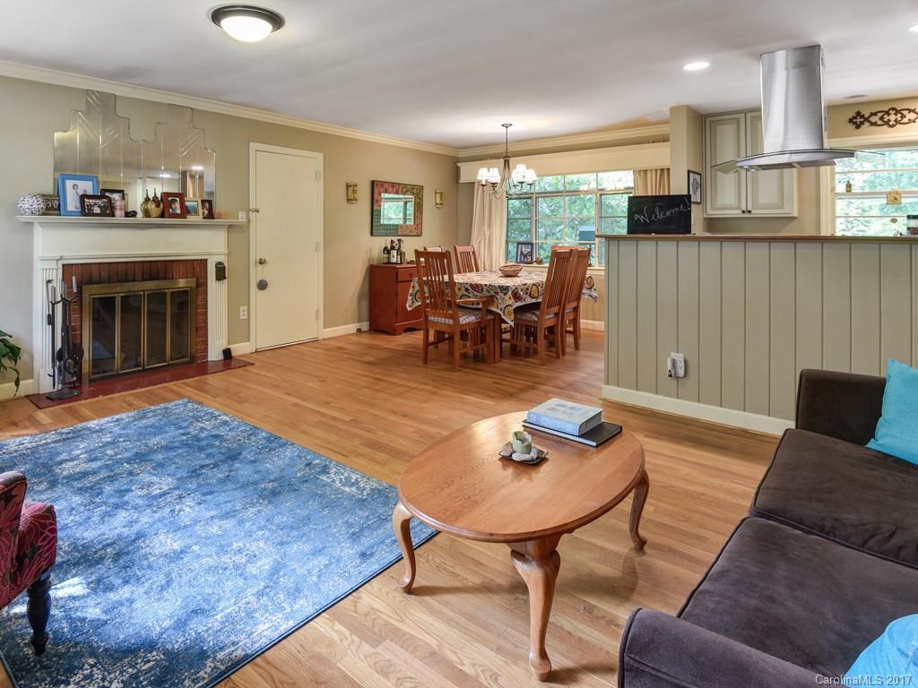 7 Pinehurst Road Asheville, NC 28805 - Photo 3 of 23 Gallery Image 3