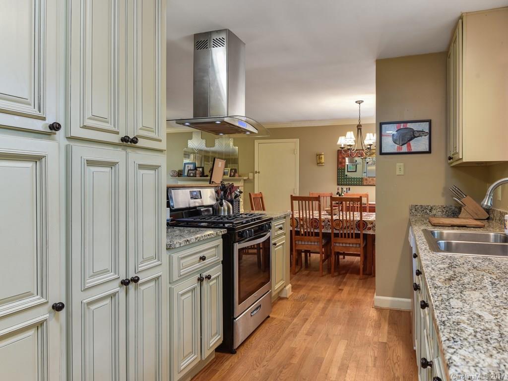 7 Pinehurst Road Asheville, NC 28805 - Photo 7 of 23 Gallery Image 7
