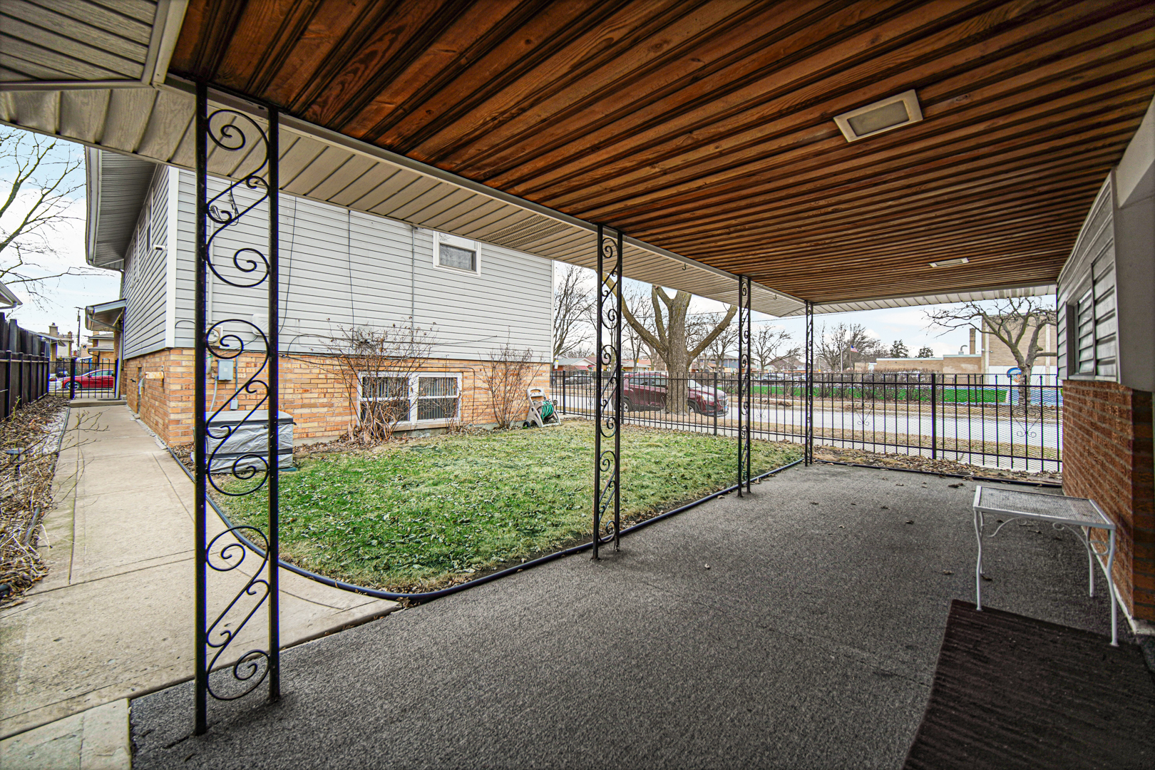11601 South Ada Street Chicago, IL 60643 - Photo 5 of 20 a view of a backyard