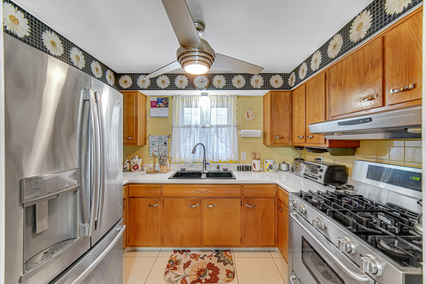 11601 South Ada Street Chicago, IL 60643 - Photo 8 of 20 a kitchen with stainless steel appliances granite countertop a sink stove and cabinets
