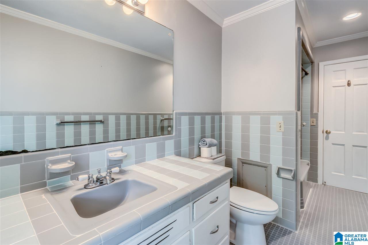 3044 Warrington Road Birmingham, AL 35223 - Photo 31 of 35