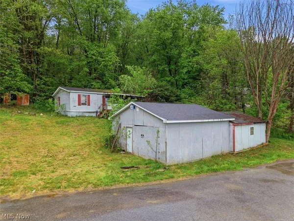 $49,000 | 46149 Walnut Street, Rogers, OH 44455